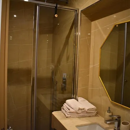 Rezidenca Desaret Hotel 4*