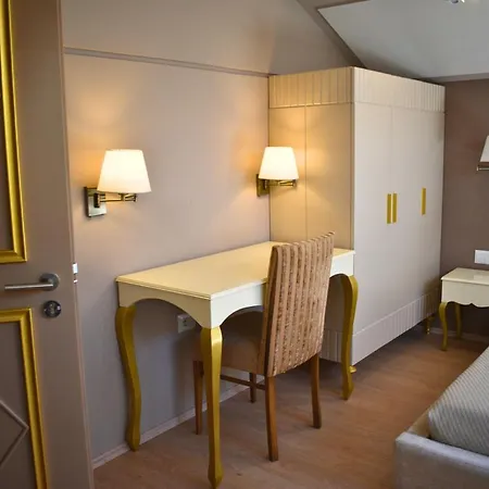 Hotel Rezidenca Desaret Berat