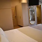 Rezidenca Desaret Hotel