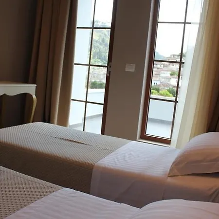 Rezidenca Desaret Berat