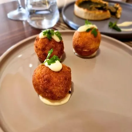 Rezidenca Desaret Hotell Berat