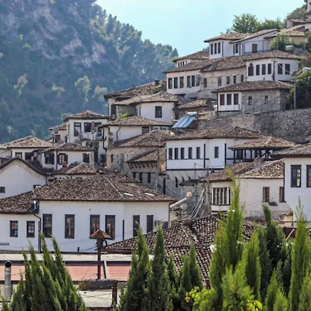 Rezidenca Desaret 4*