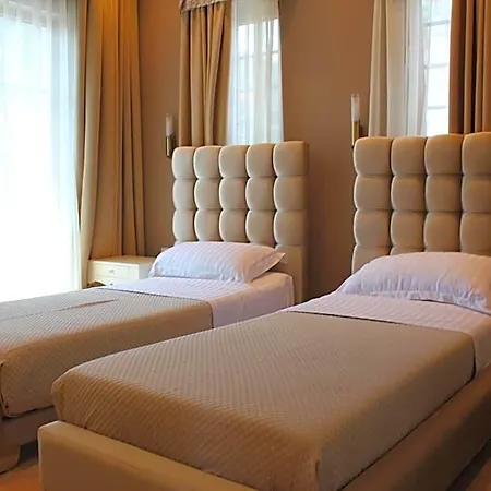 Hotel Rezidenca Desaret 4*