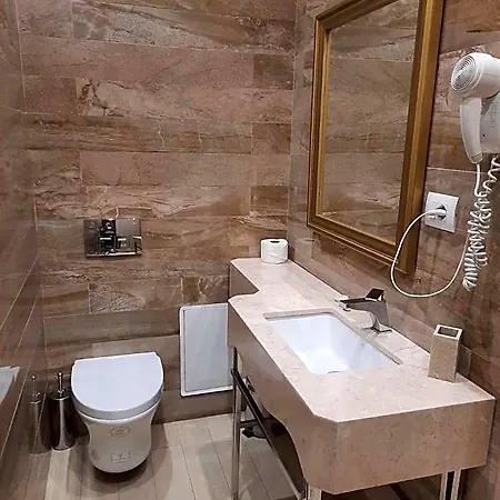 Rezidenca Desaret Hotel