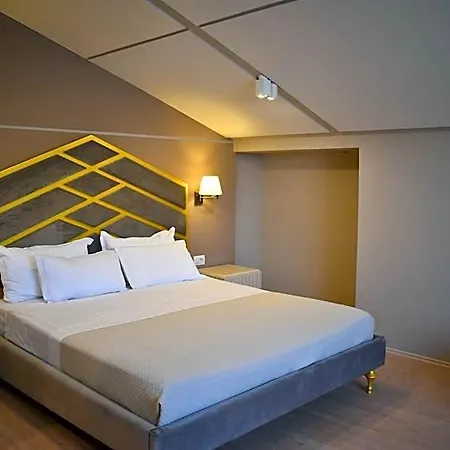 Rezidenca Desaret Hotel 4*